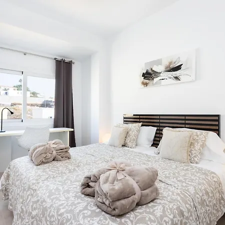 Апартаменты Home2book Atlantic View Cristianos Арона